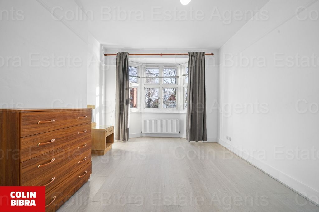 Property photo 3 of 10 Img_3260_2_Original