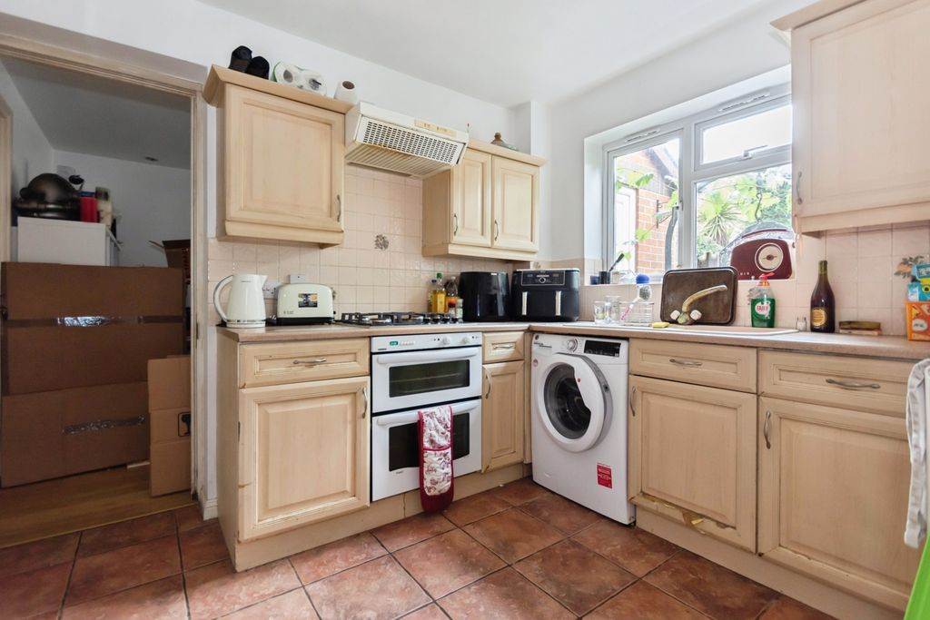Property photo 3 of 13 Pbox-Img.Jpg