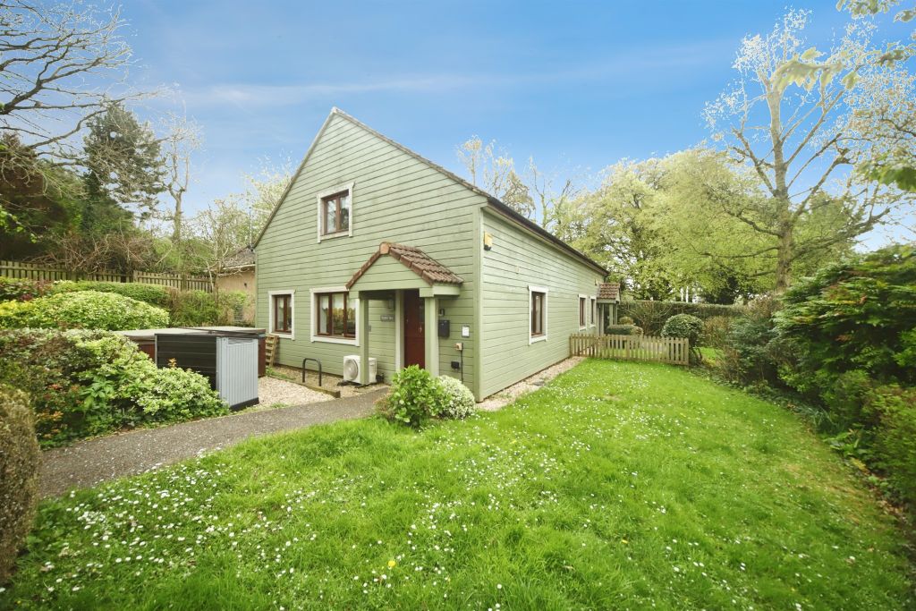 Property photo 1 of 28