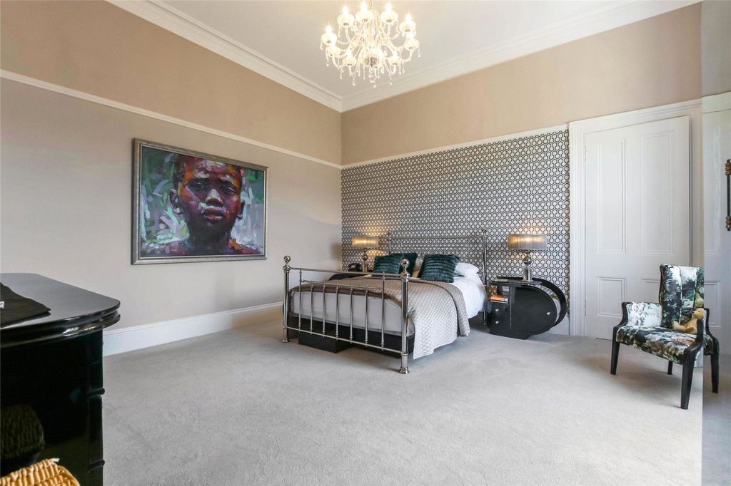 Additional image 30 of 3 bed flat for saleMadeira Lane, Greenock, Inverclyde PA16