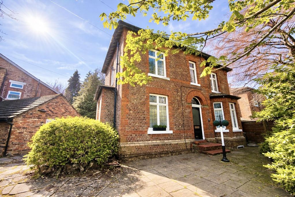 Property photo 1 of 38