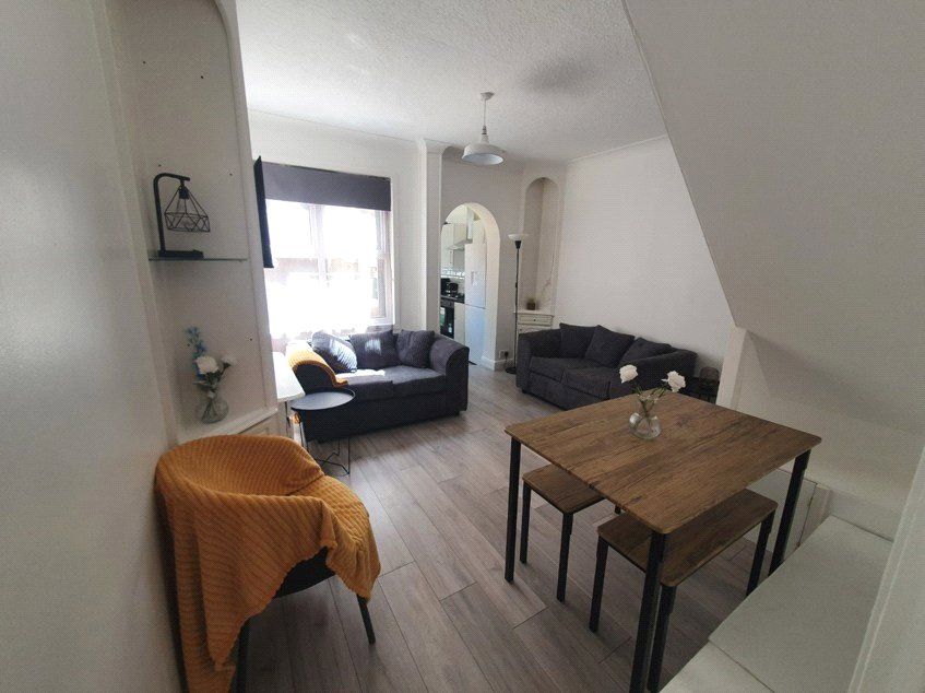 Property photo 2 of 12 Picture No. 03