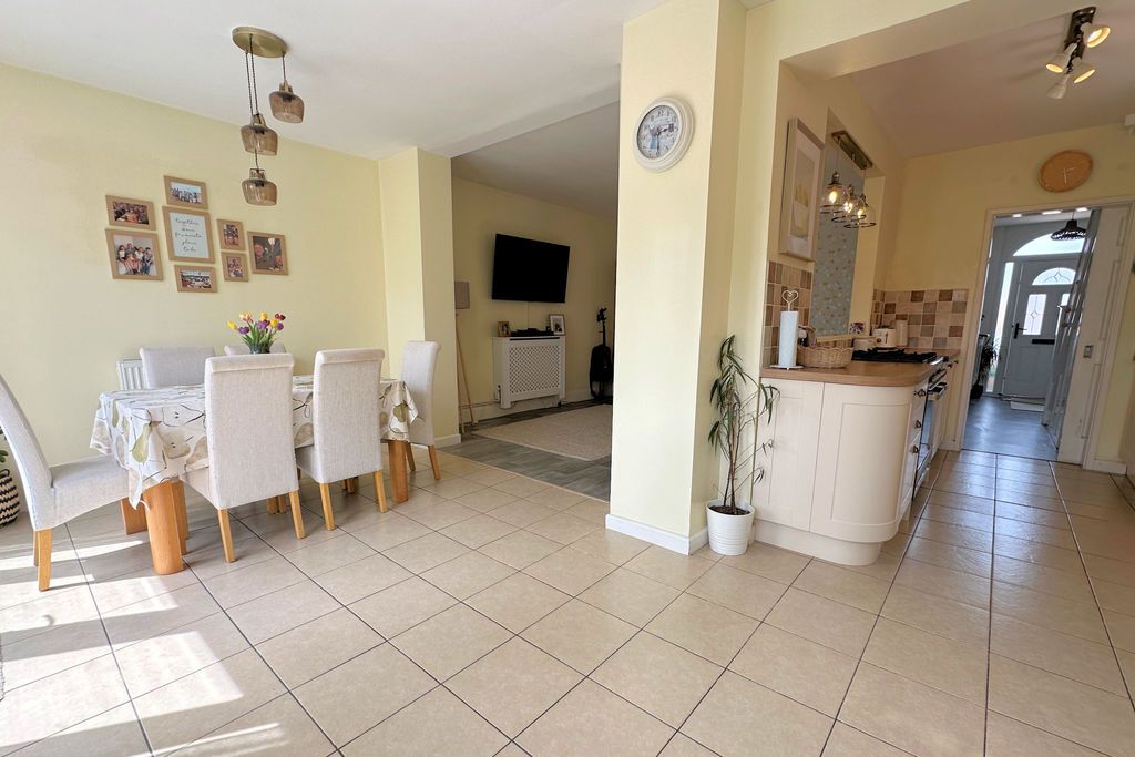 Property photo 3 of 22 Semi Open Plan Kitchen/Family/Dining Room