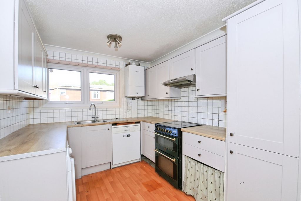 Property photo 2 of 12 Pbox-Img.Jpg