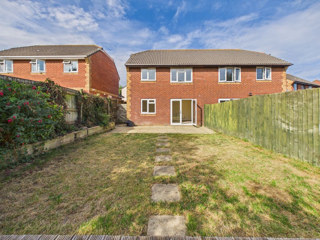 Property photo 2 of 14