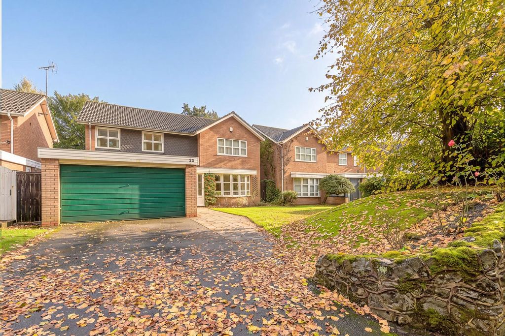 Property photo 1 of 36