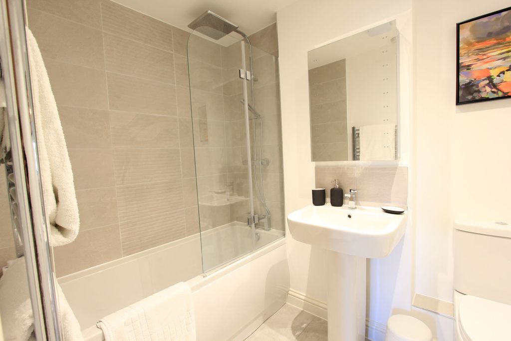 Additional image 10 of 2 bed flat to rentFlat, Cabot Mews, Braemar Avenue, Bristol BS7