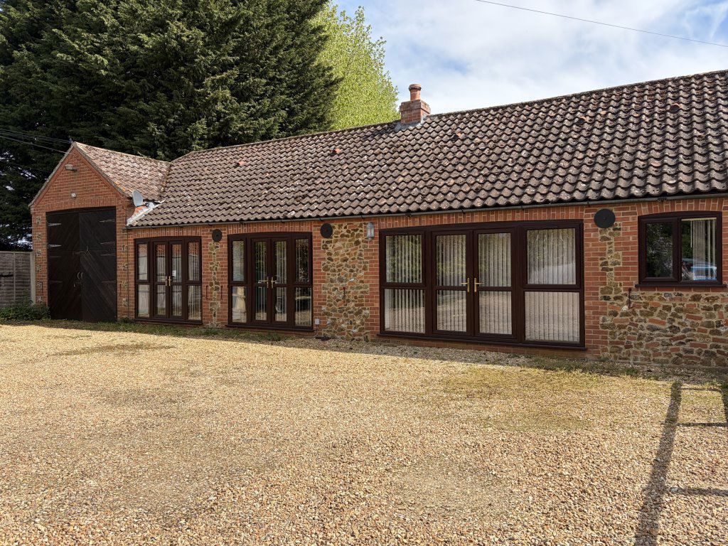 Property photo 1 of 2