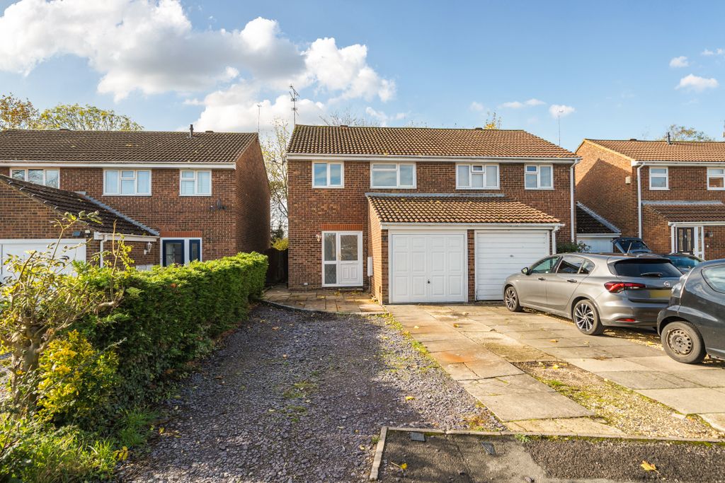 Property photo 1 of 11 1363861196900Af996Efc3