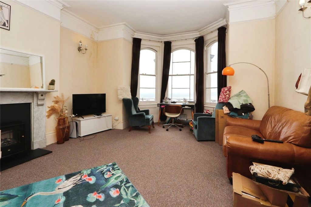 Property photo 3 of 11 Picture No. 09