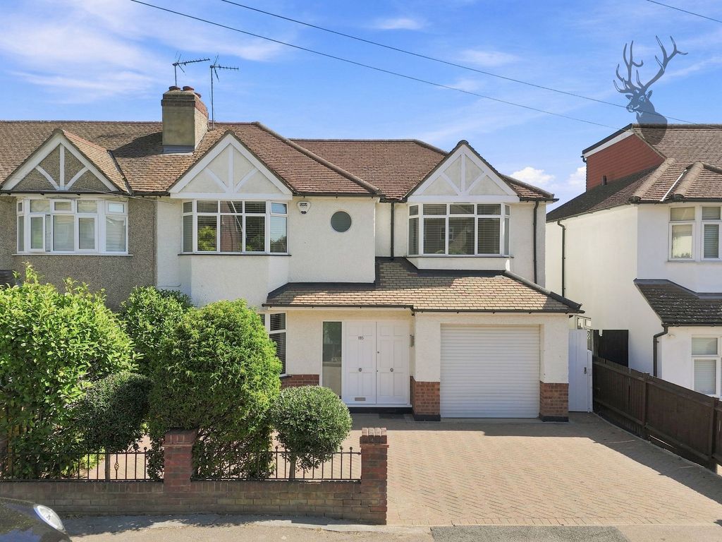 Property photo 1 of 25