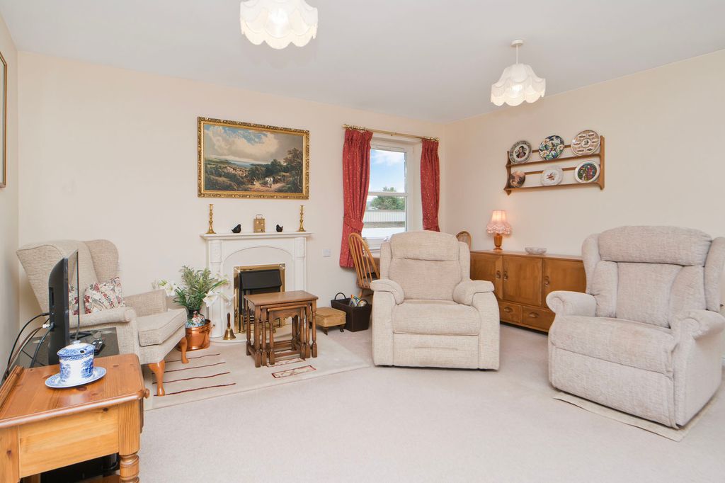 Property photo 3 of 13 Property Image 3