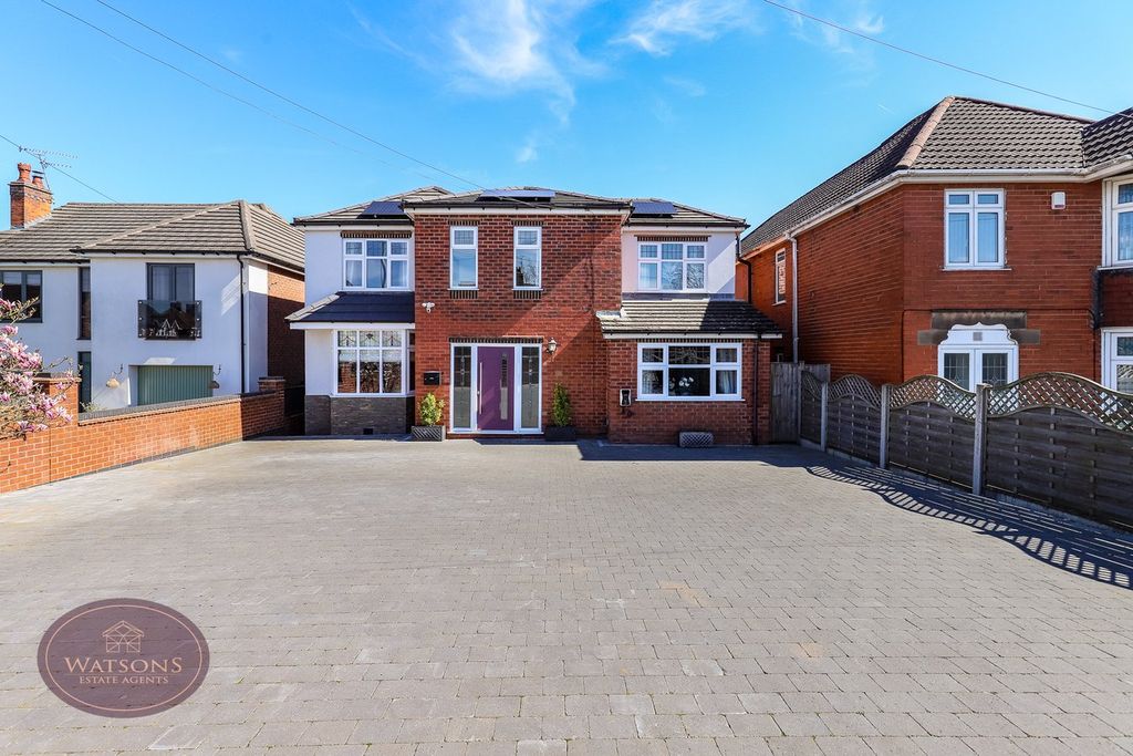 Property photo 1 of 49