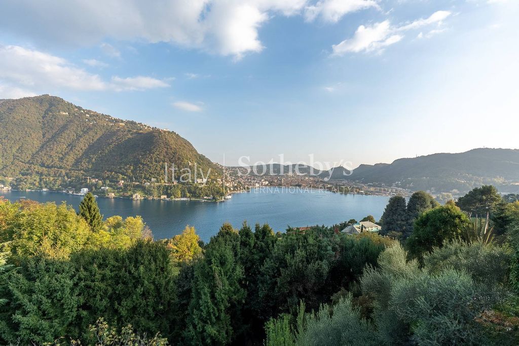 Property photo 2 of 30