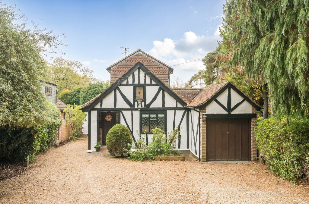 Property photo 1 of 23