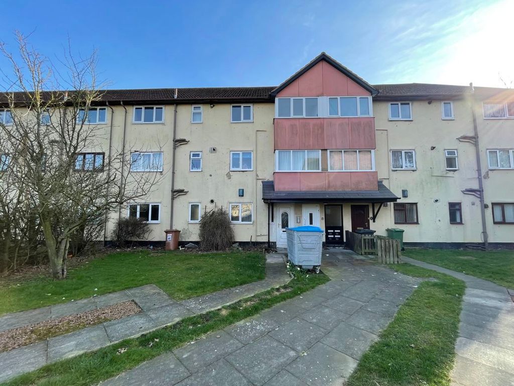 Property photo 1 of 2