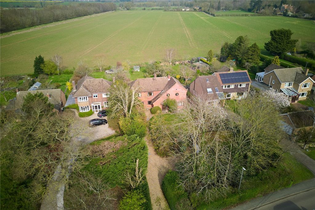 Property photo 2 of 23 Picture No. 30