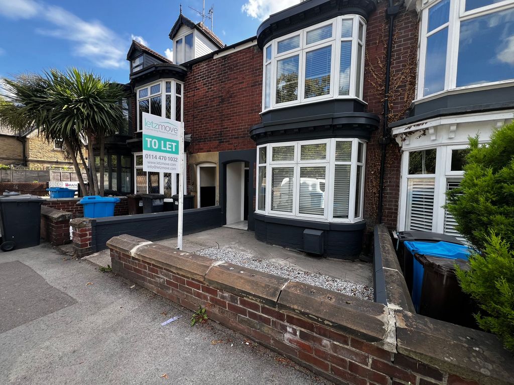 Property photo 1 of 48