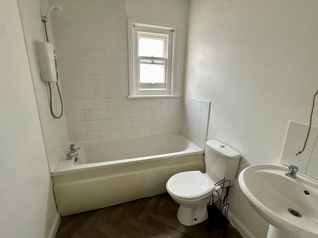 Property photo 3 of 4 Img_0809