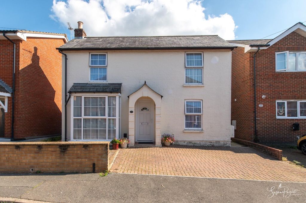 Property photo 1 of 31 Welcome To 31 Ash Road