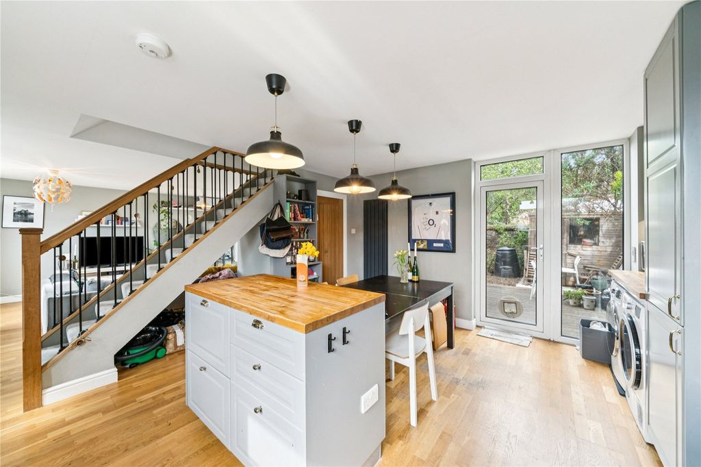 Property photo 3 of 10 Picture No. 07