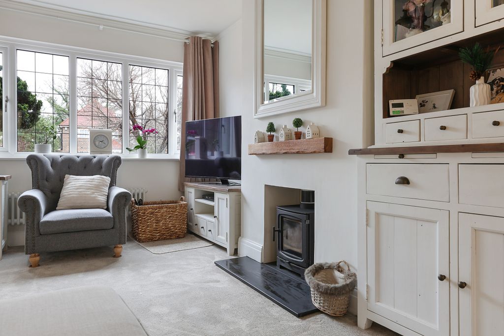 Property photo 3 of 14 Picture No. 02