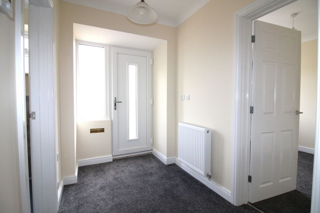 Property photo 2 of 12 Photo 2