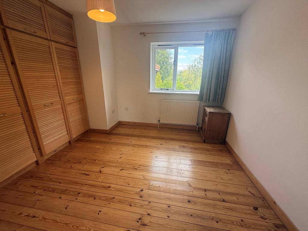Property photo 2 of 4