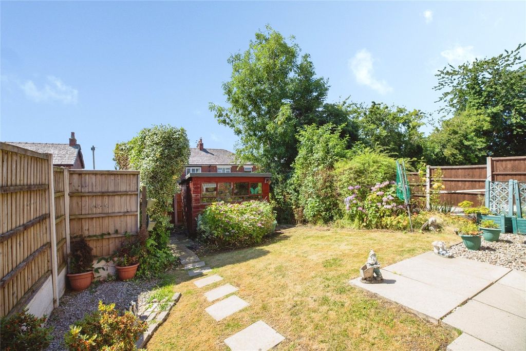 Property photo 2 of 18 Picture No. 09