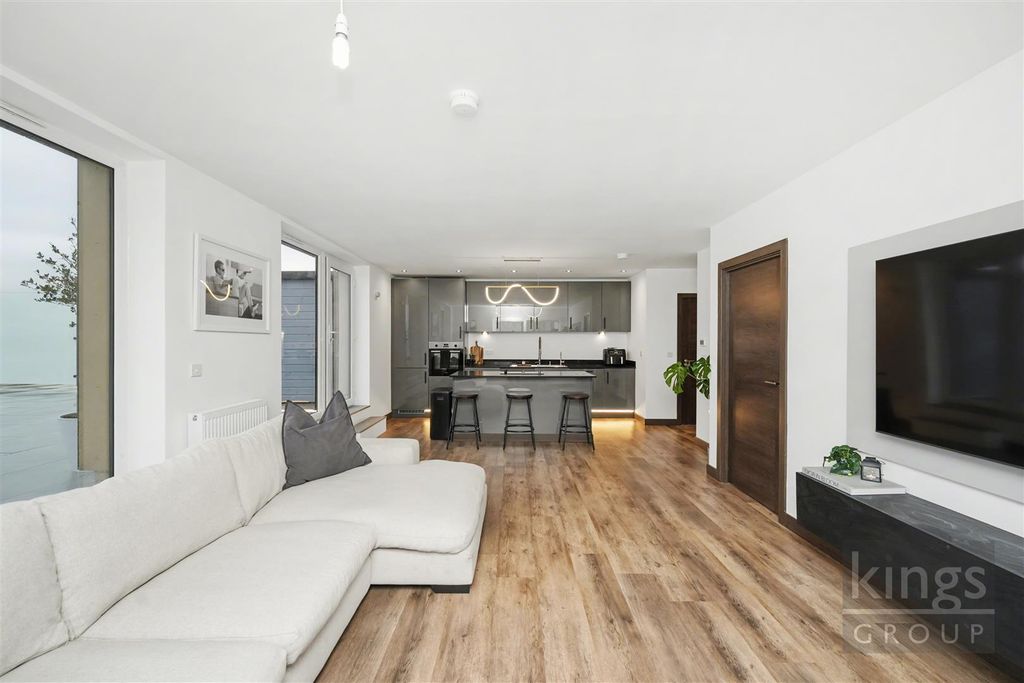 Additional image 9 of 1 bed flat for saleGodfrey House, Edinburgh Gate, Harlow CM20