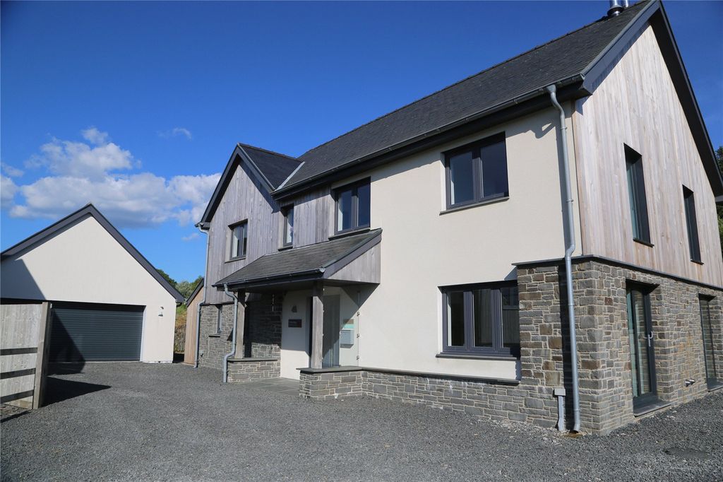 Property photo 1 of 38 Picture No. 42