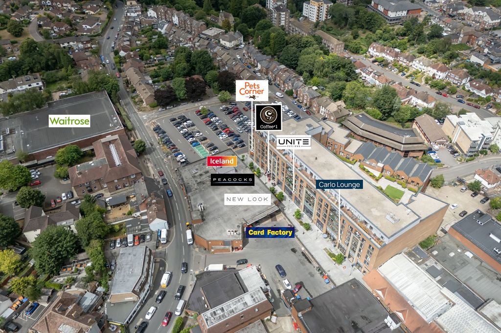 Property photo 3 of 23