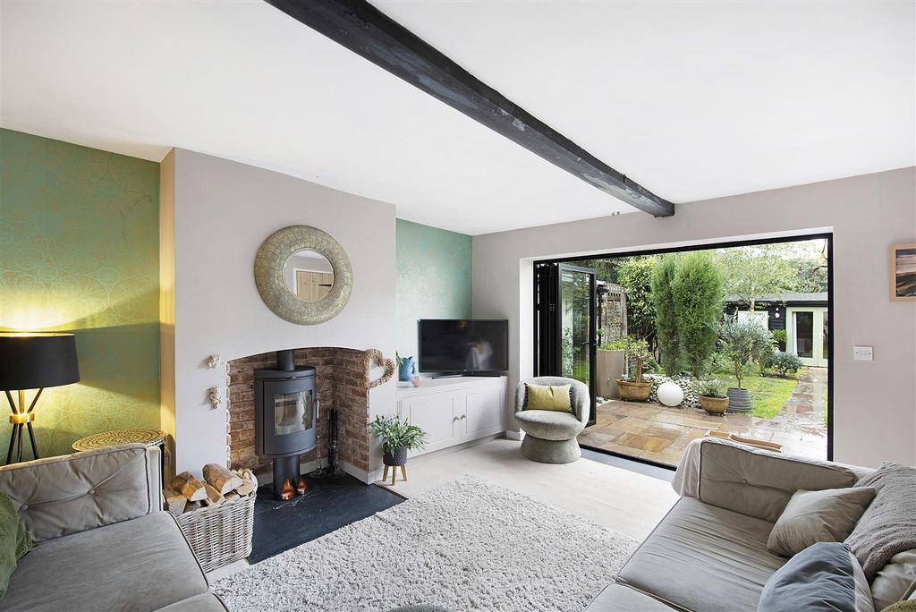 Property photo 2 of 24 3 Rectory Cottage Ph17.Jpg