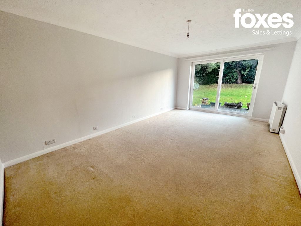 Property photo 2 of 12 2561652