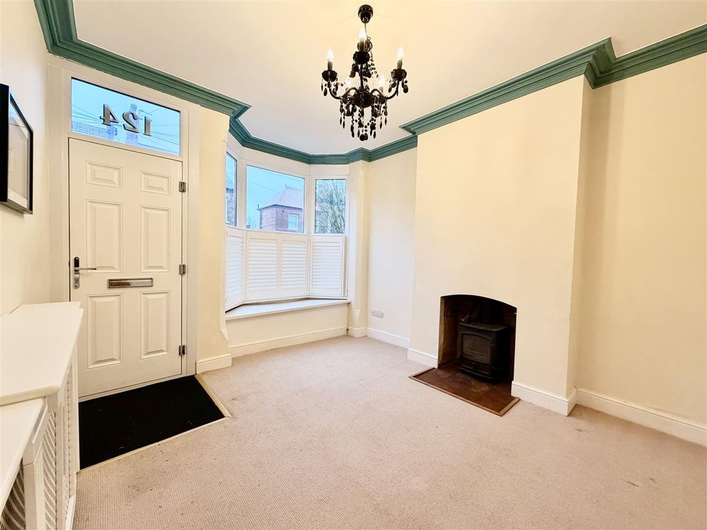 Property photo 2 of 20 2