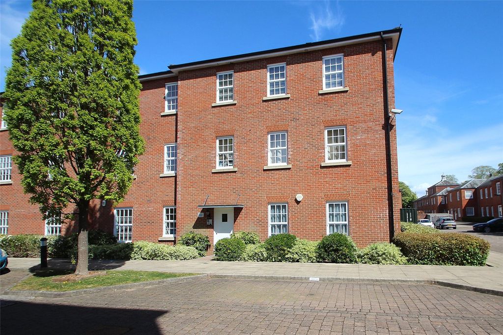 Property photo 2 of 12 Picture No. 16