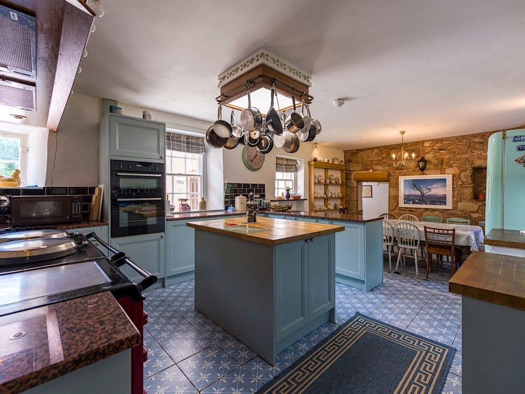 Property photo 3 of 11 Kitchen Diner