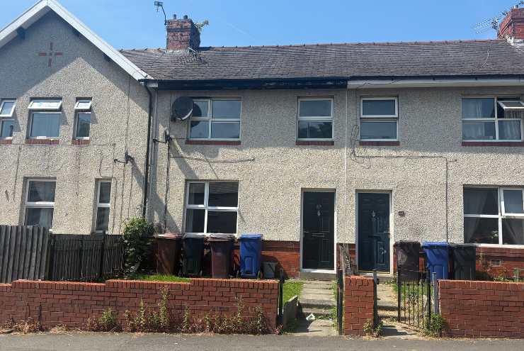 Property photo 1 of 8