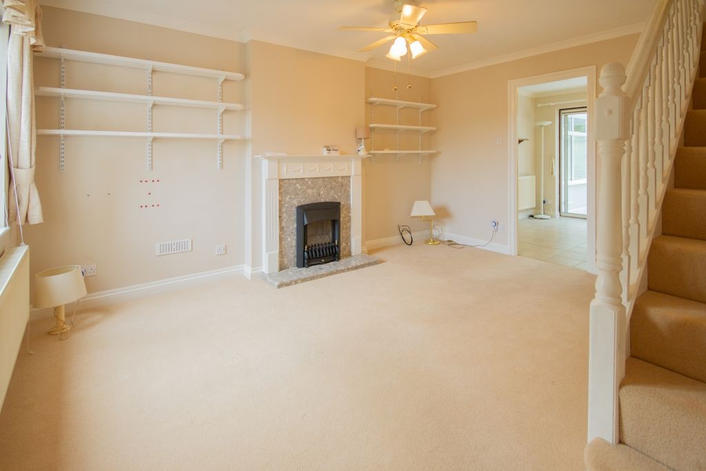 Property photo 3 of 12 Tps 01726 217 888-13