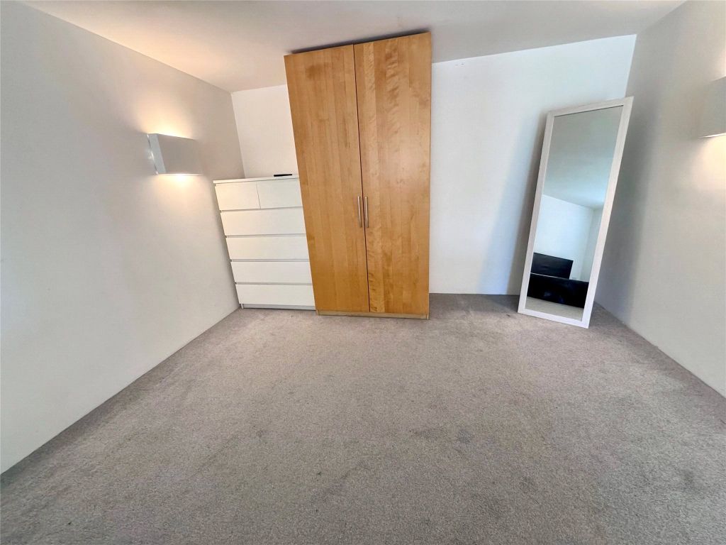 Property photo 3 of 12 Picture No. 23