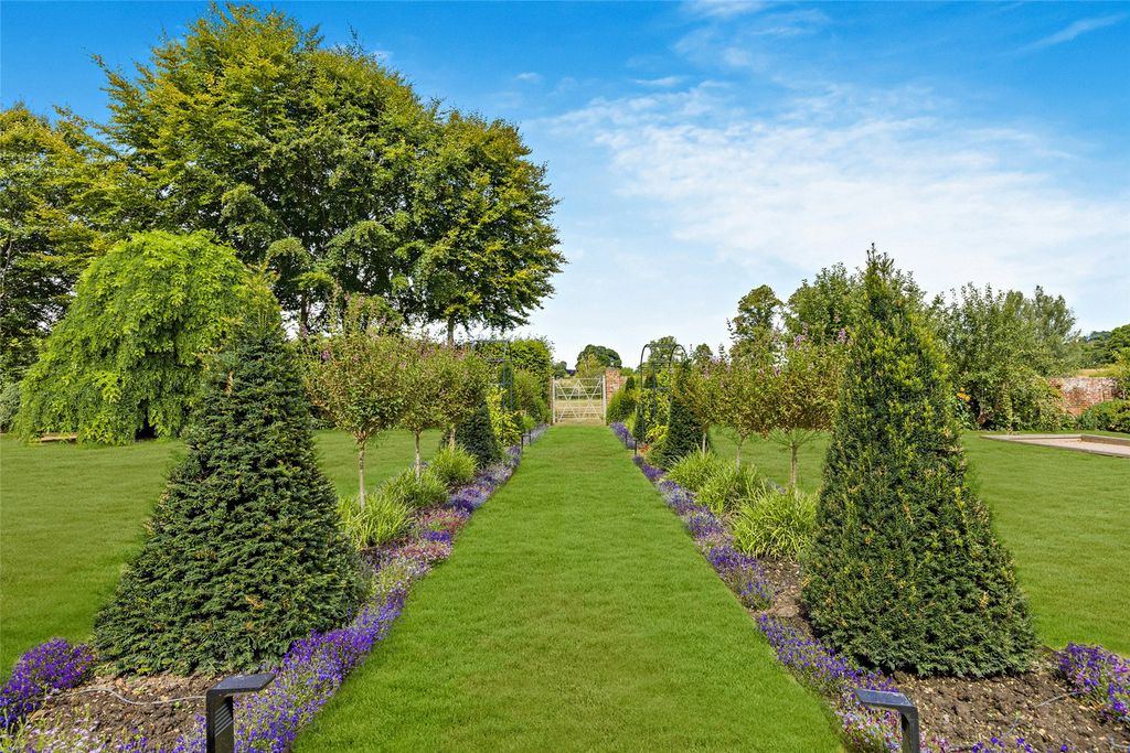 Additional image 19 of 5 bed detached house for saleHungerford Park, Hungerford, Berkshire RG17