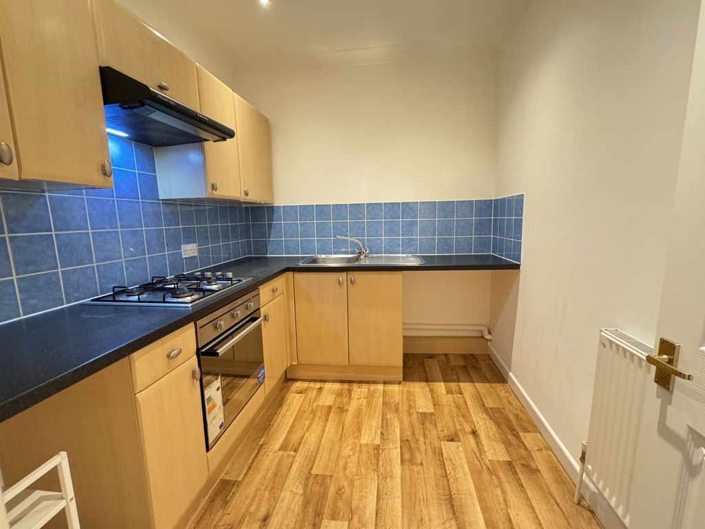 Property photo 2 of 11 Img_8477