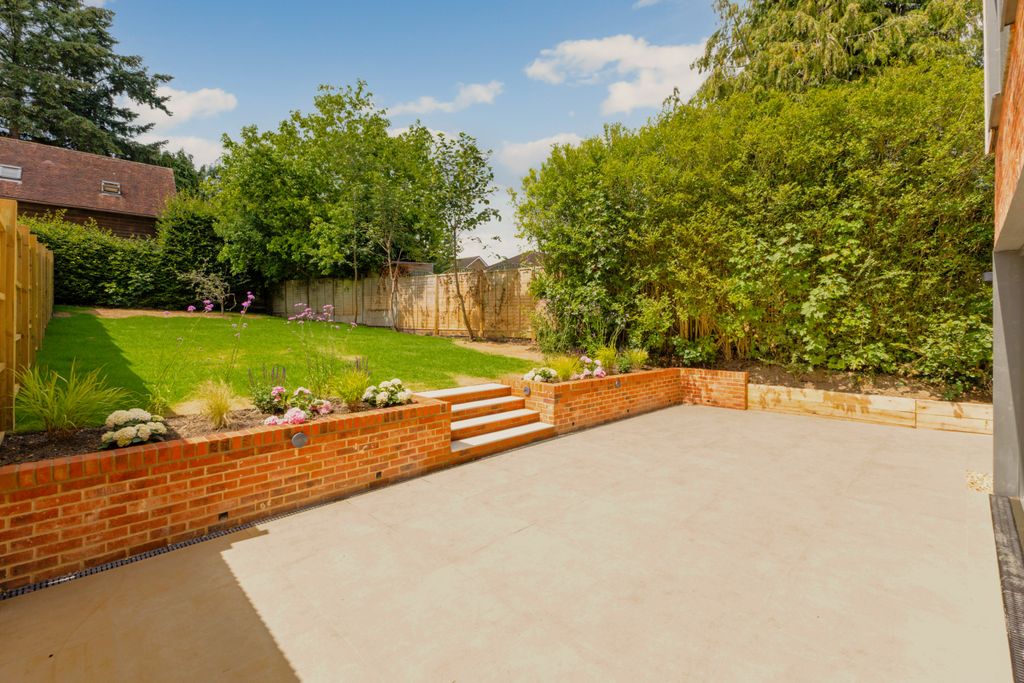 Additional image 10 of 5 bed detached house for saleLondon Road, Liphook GU30