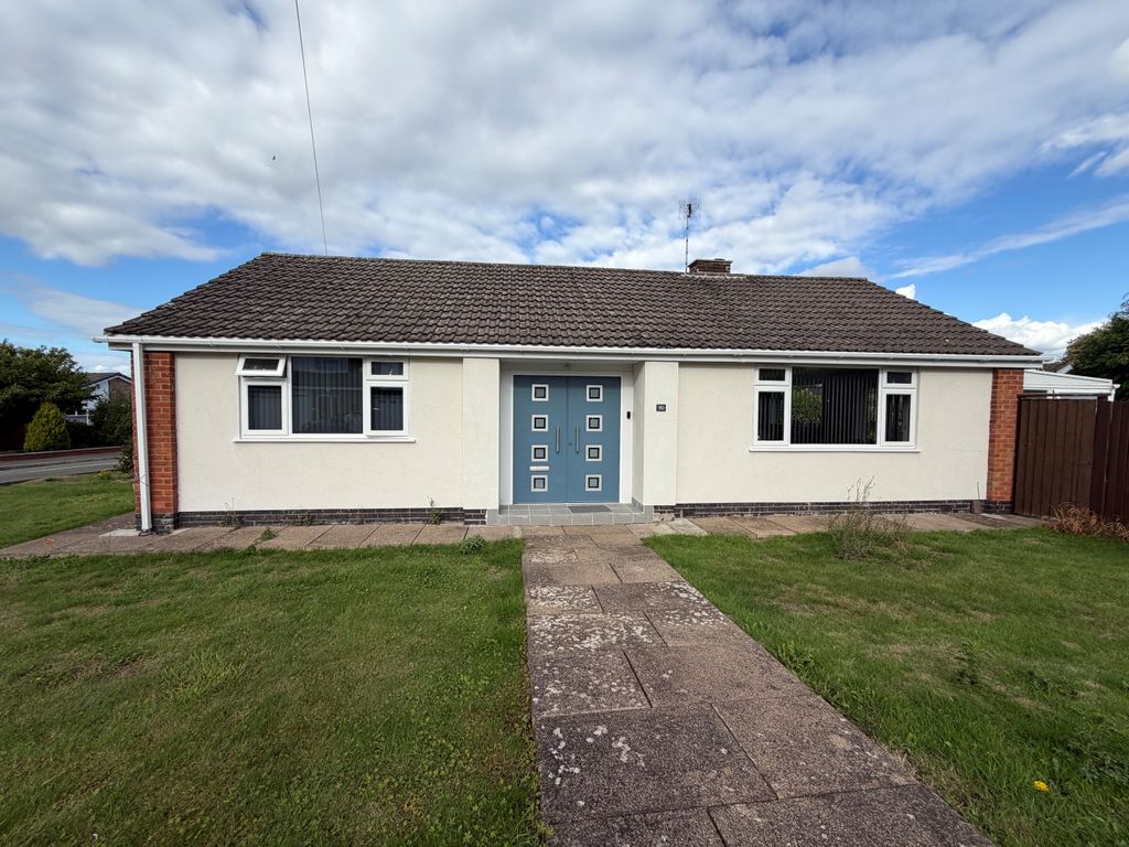 Property photo 2 of 14