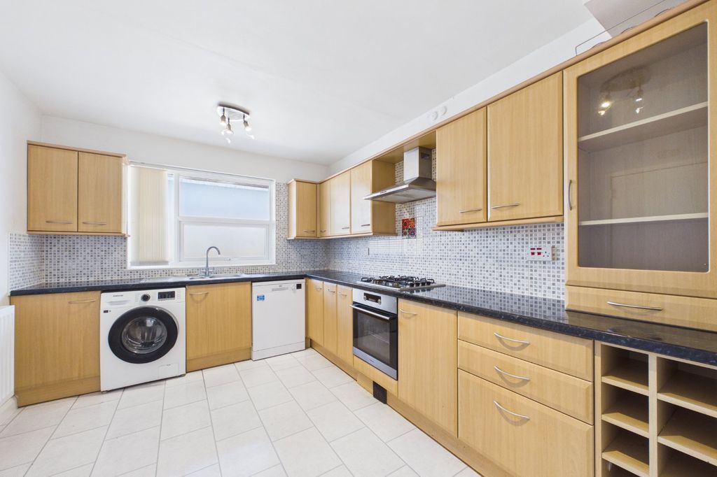 Property photo 1 of 9 Picture No. 03