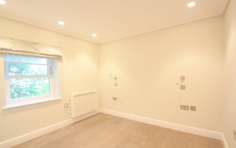 Property photo 2 of 6 Picture No. 02