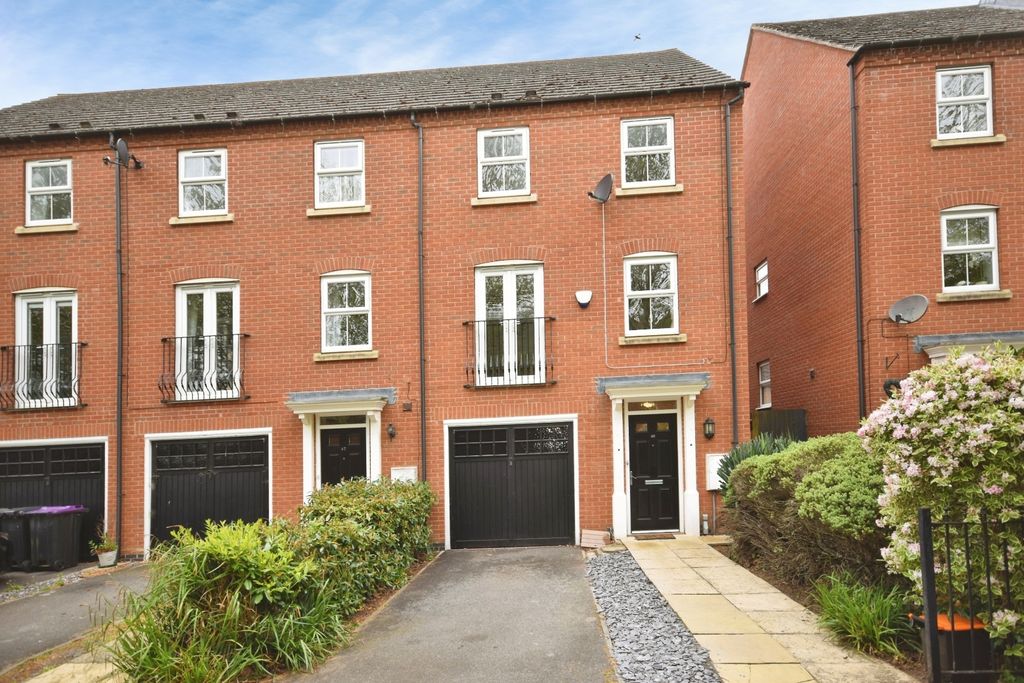 Property photo 1 of 18 Pbox-Img.Jpg