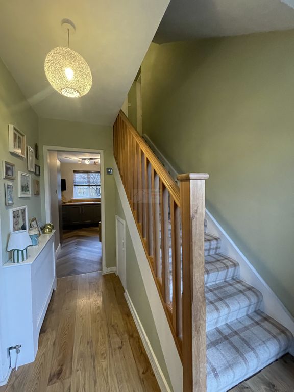 Property photo 2 of 20 Hallway.Jpg