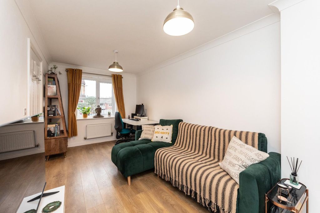 Property photo 2 of 24 5C5A1299.Jpg