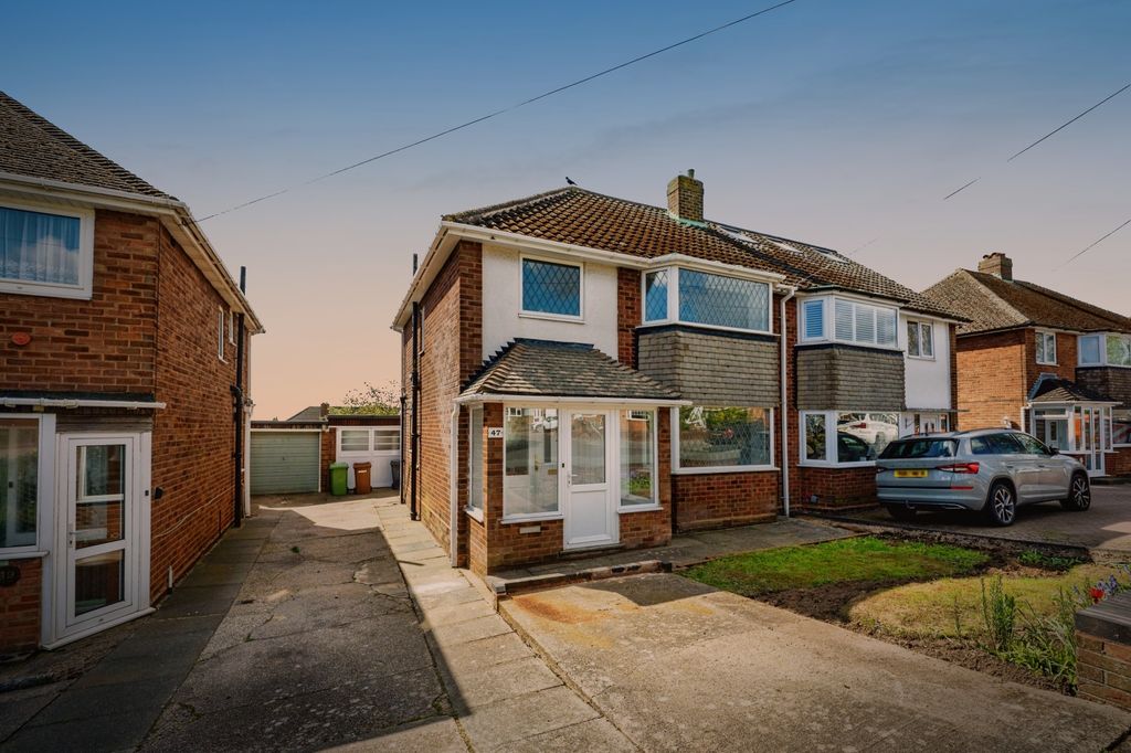 Property photo 1 of 35 1